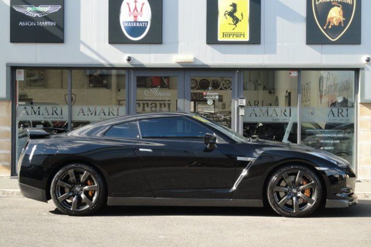 NISSAN GT-R V6 Twin Turbo Black Edition