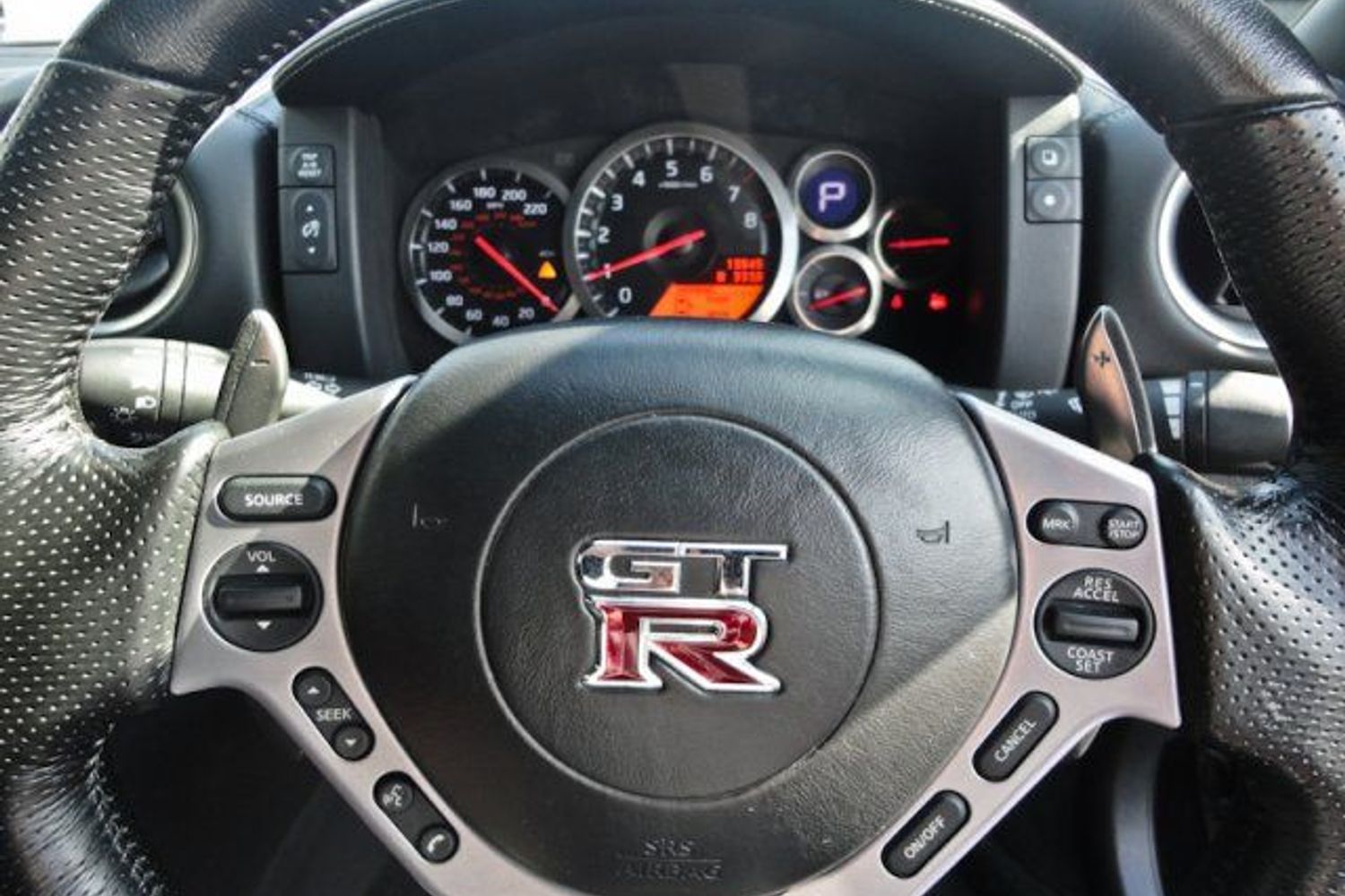 NISSAN GT-R V6 Twin Turbo Black Edition