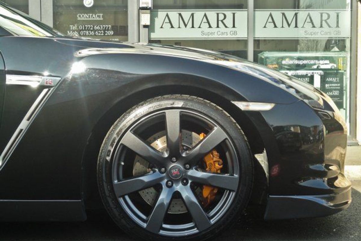 NISSAN GT-R V6 Twin Turbo Black Edition
