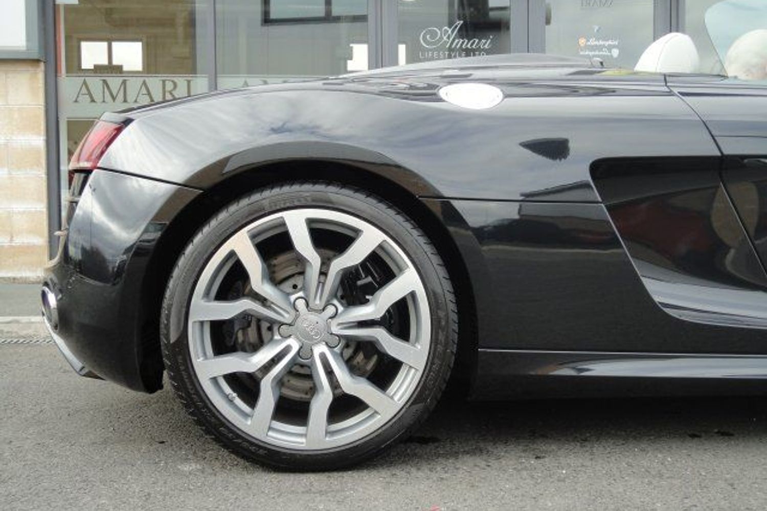 AUDI R8 V10 Spyder R-Tronic