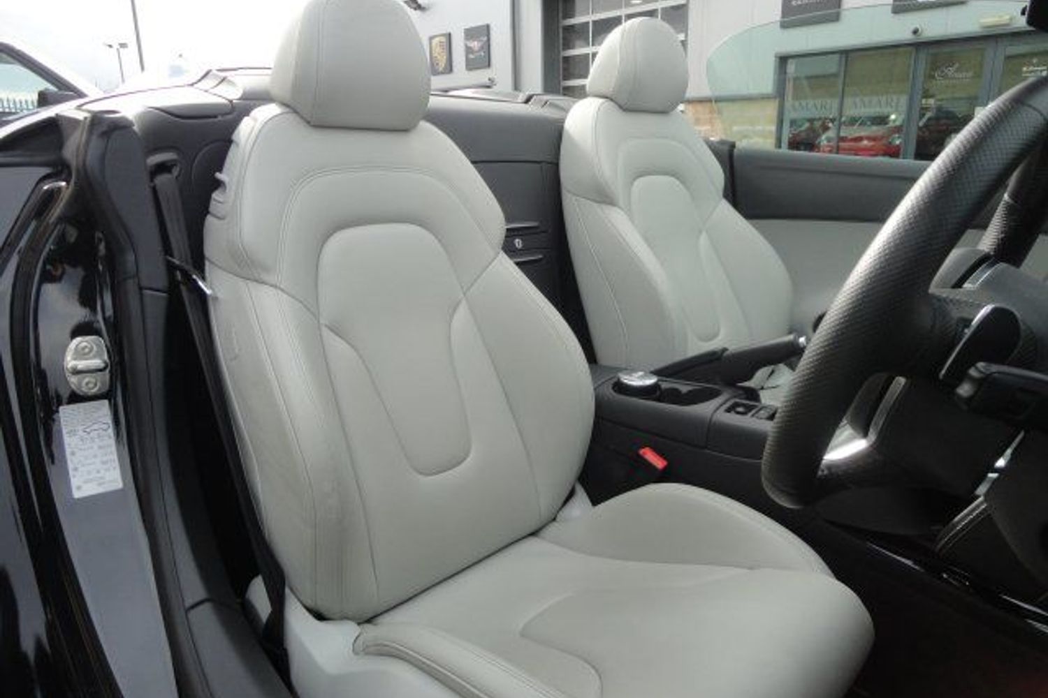 AUDI R8 V10 Spyder R-Tronic