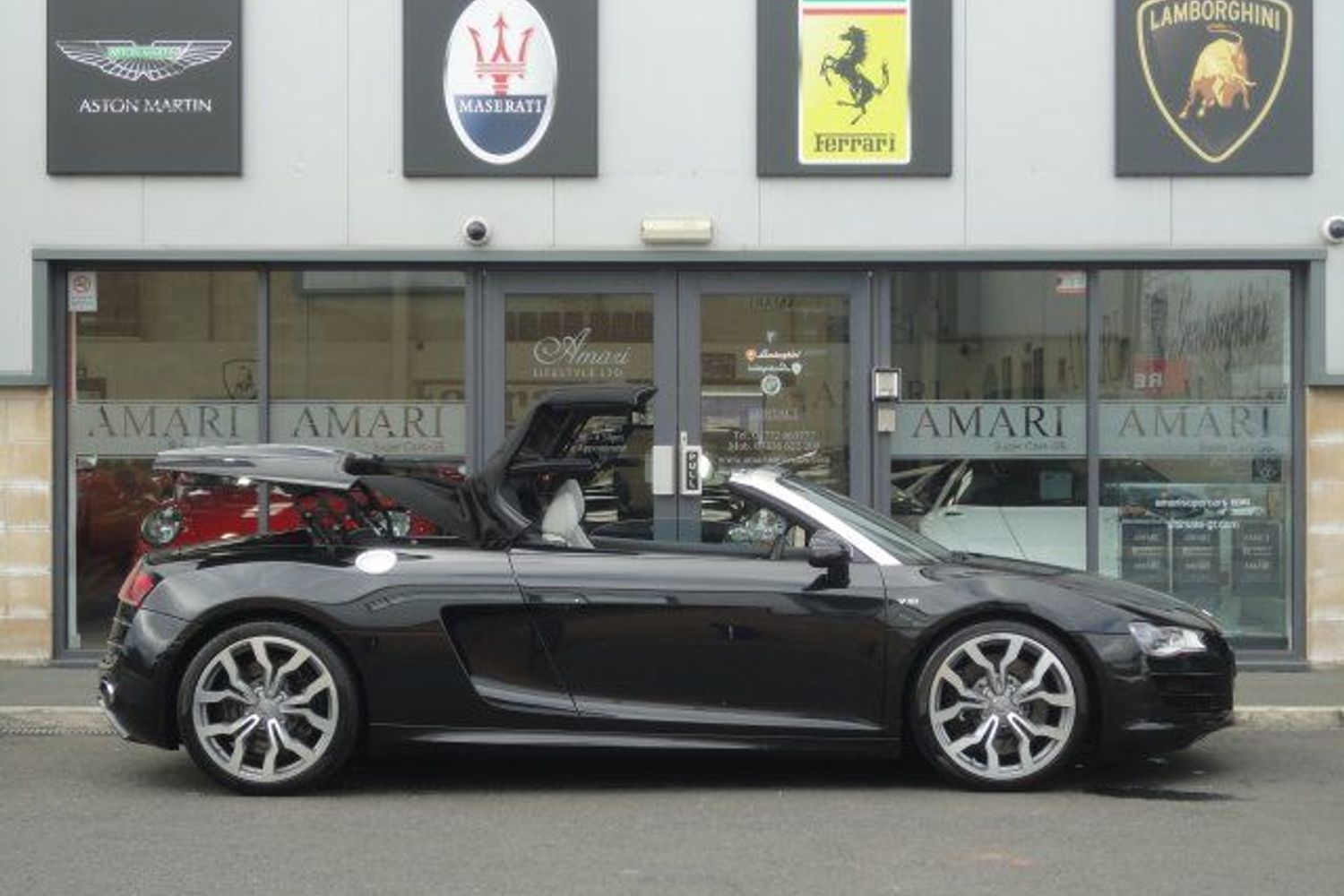 AUDI R8 V10 Spyder R-Tronic