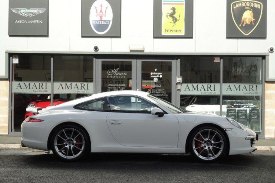 2012 PORSCHE 991
