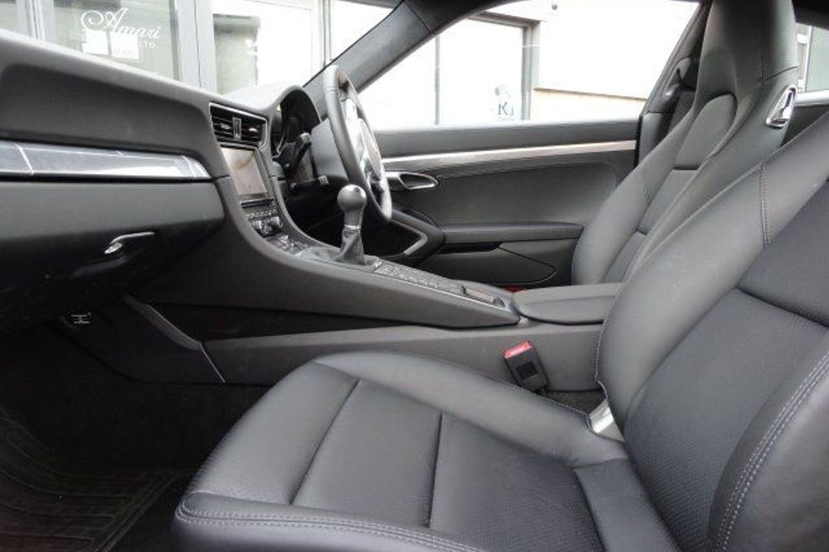 PORSCHE 991 Carrera S 3.8