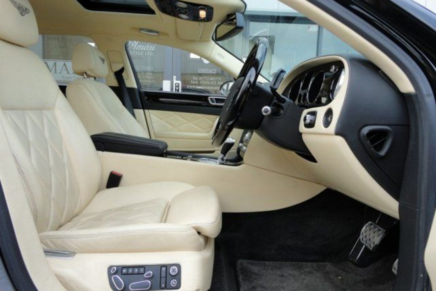 BENTLEY Continental Flying Spur
