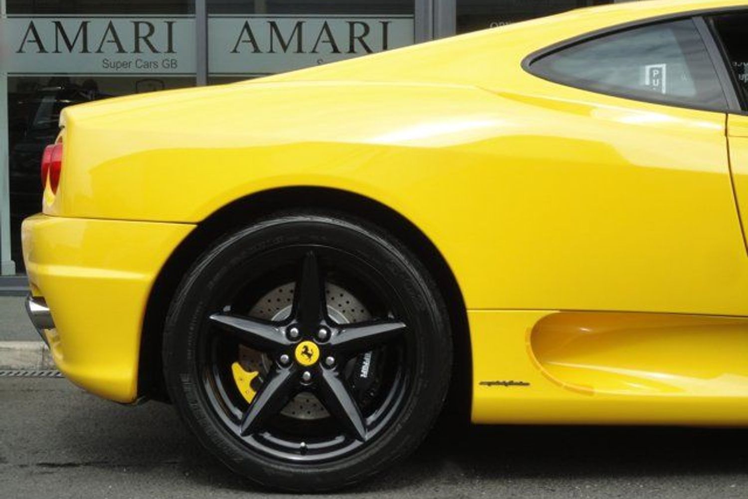 FERRARI 360 F1 Modena In Rare Giallo Fly