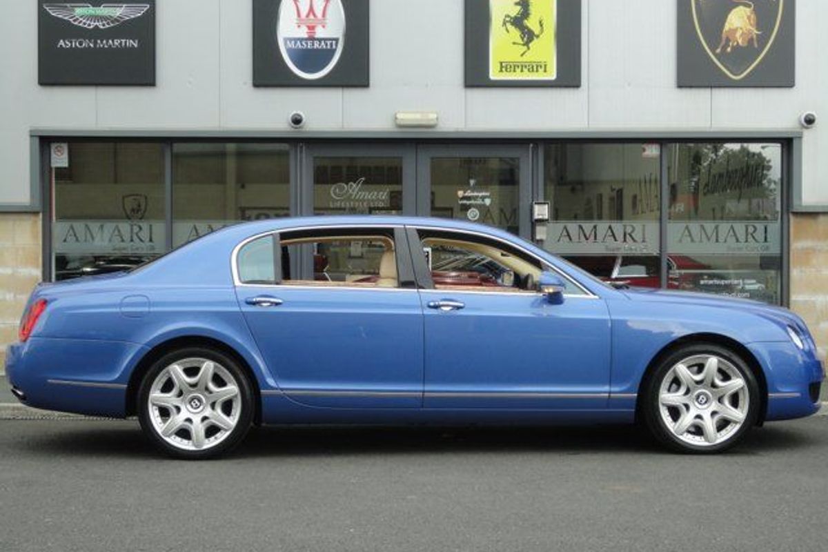 BENTLEY Continental Flying Spur Mulliner