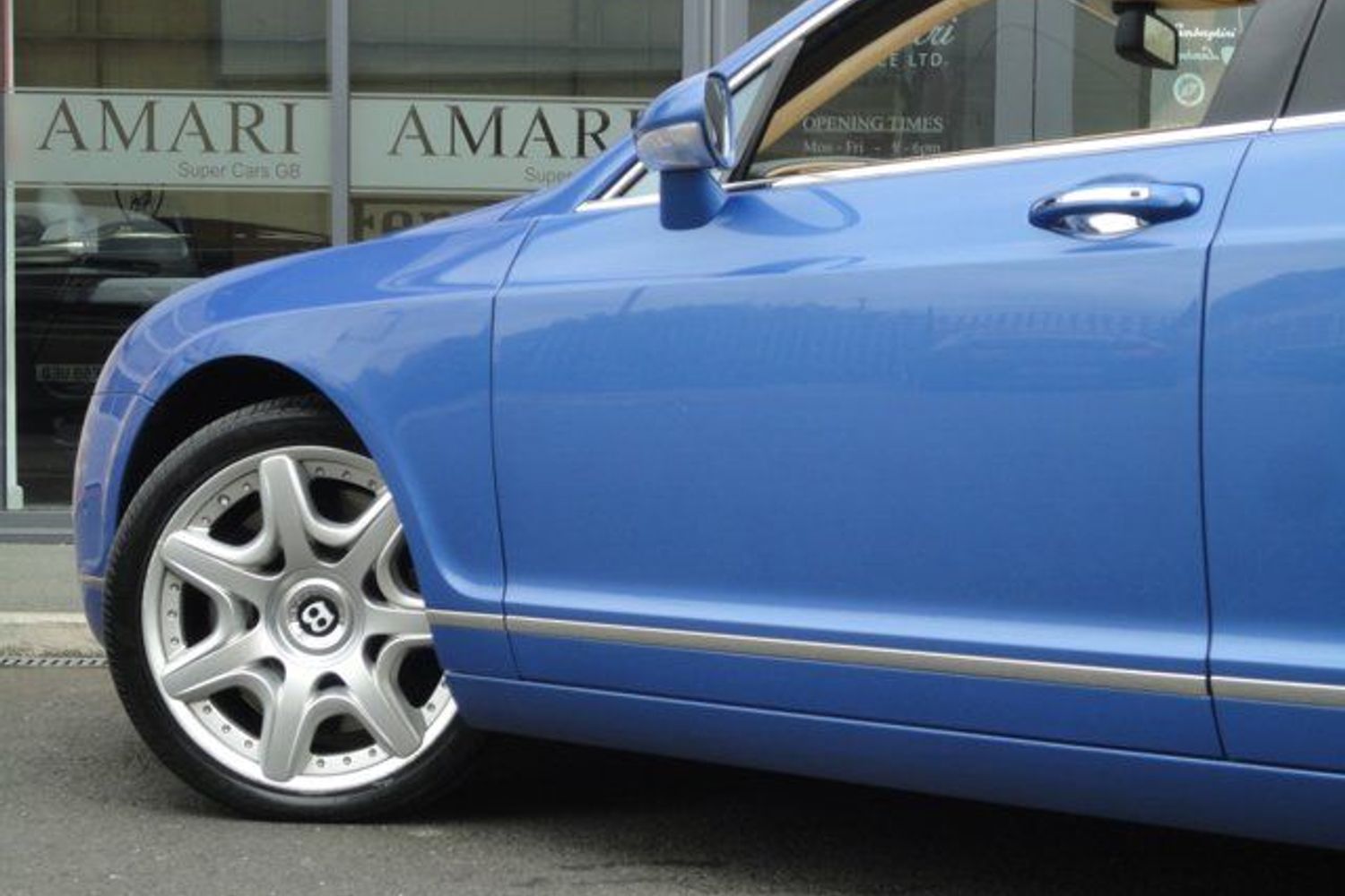BENTLEY Continental Flying Spur Mulliner
