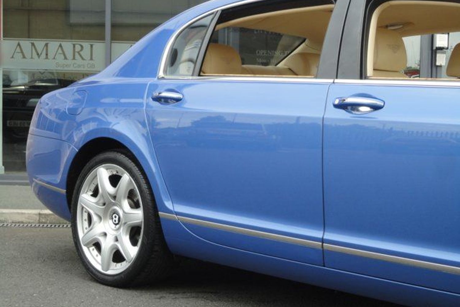 BENTLEY Continental Flying Spur Mulliner