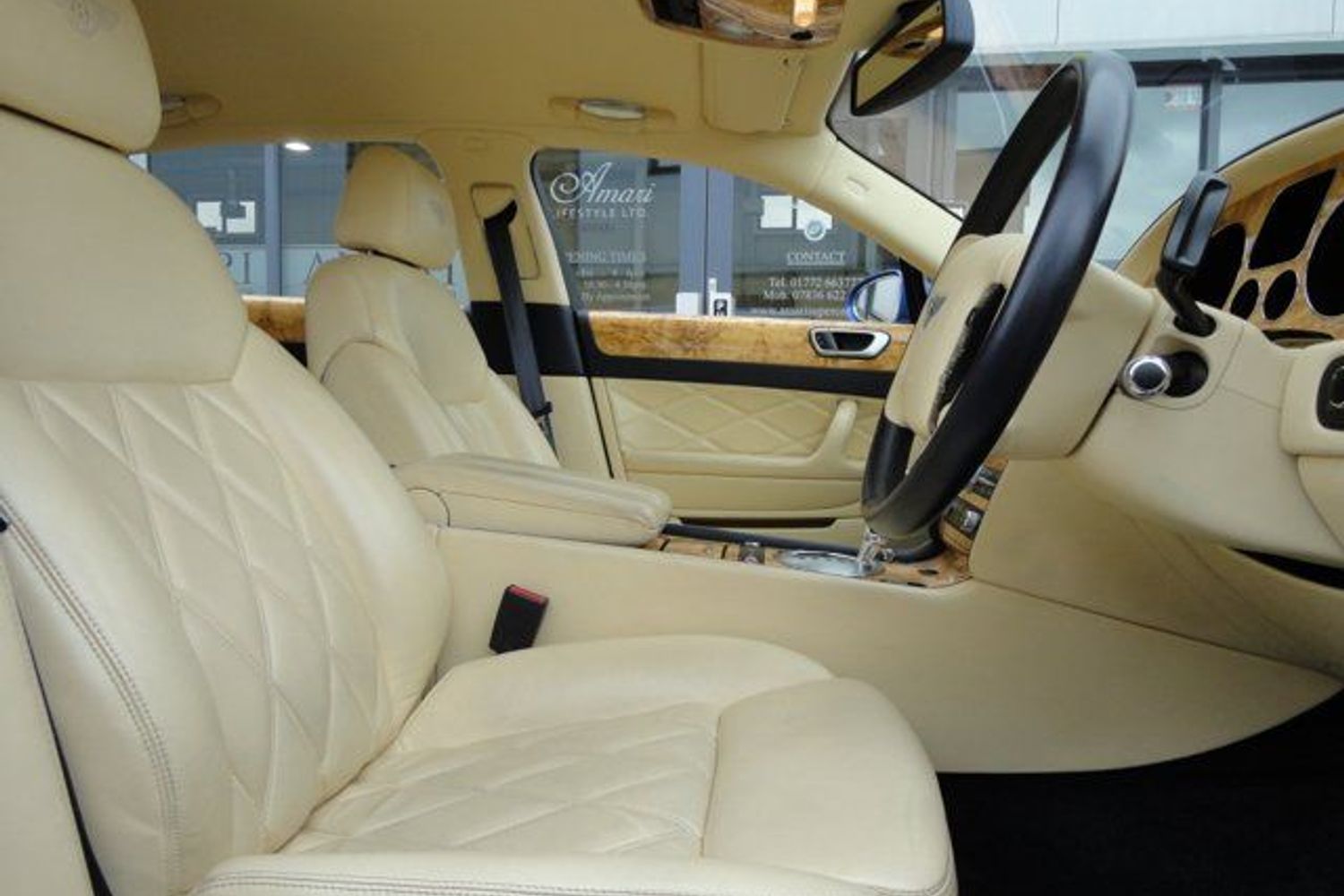 BENTLEY Continental Flying Spur Mulliner