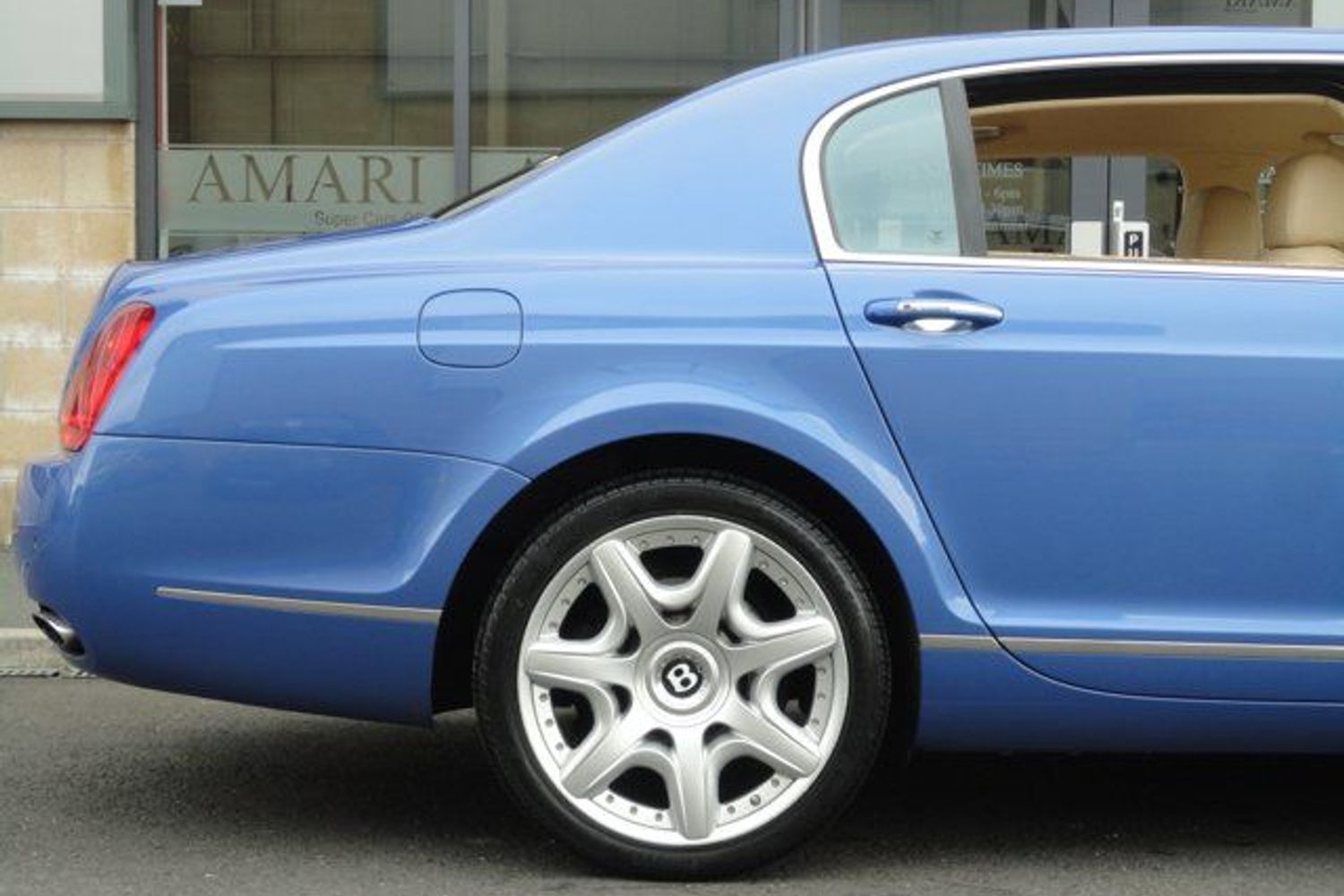 BENTLEY Continental Flying Spur Mulliner