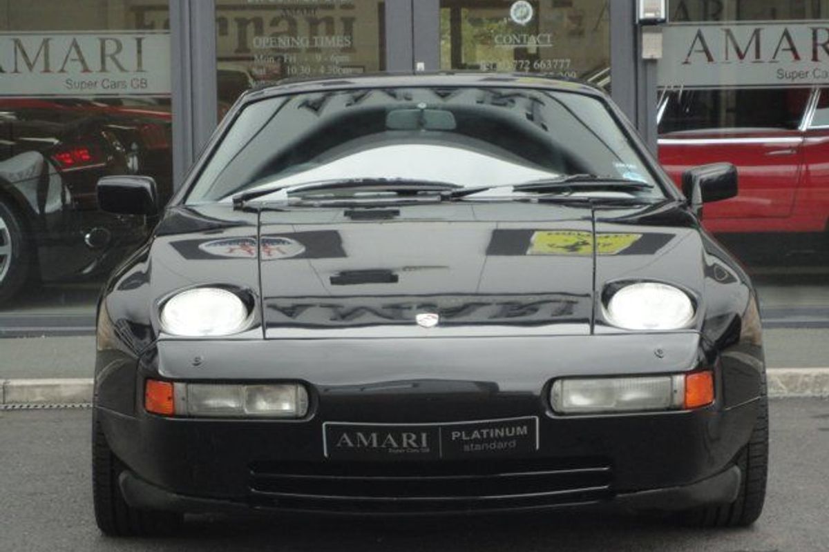 PORSCHE 928 S4 5.0 V8