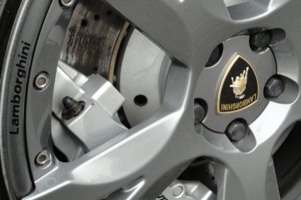 LAMBORGHINI Gallardo Spyder E - Gear