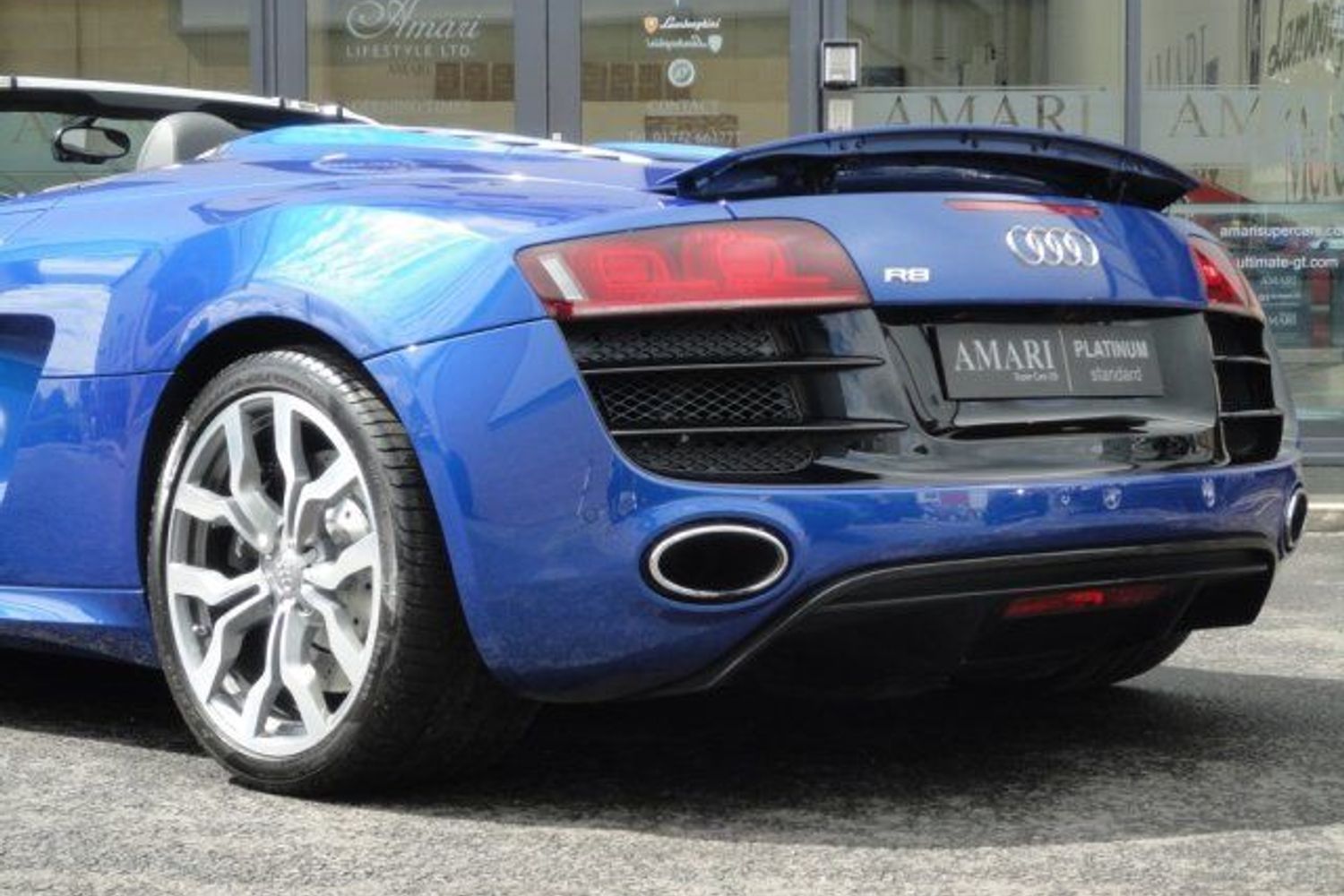 AUDI R8 V10 Spyder