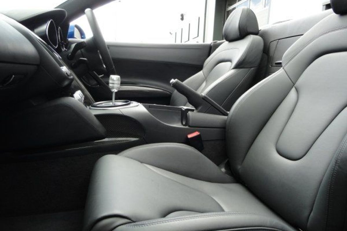 AUDI R8 V10 Spyder