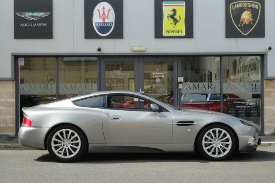 2002 Aston Martin Vanquish