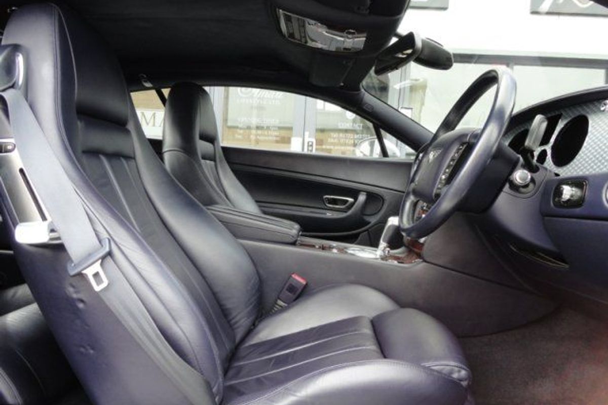 BENTLEY Continental GT W12