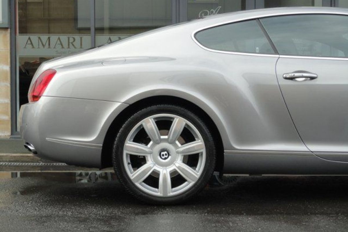 BENTLEY Continental GT W12