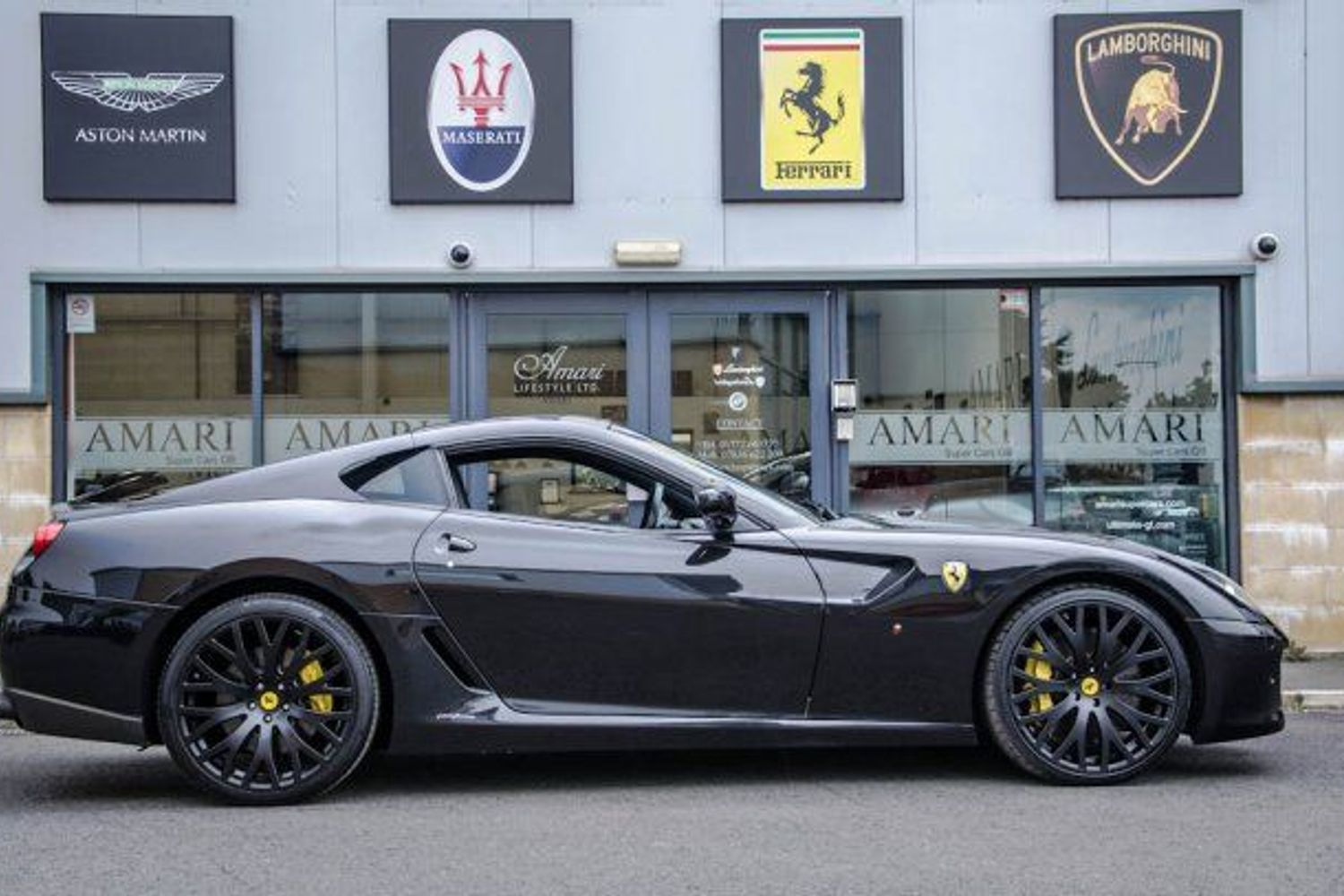 FERRARI 599 GTB F1 In Nero Daytona