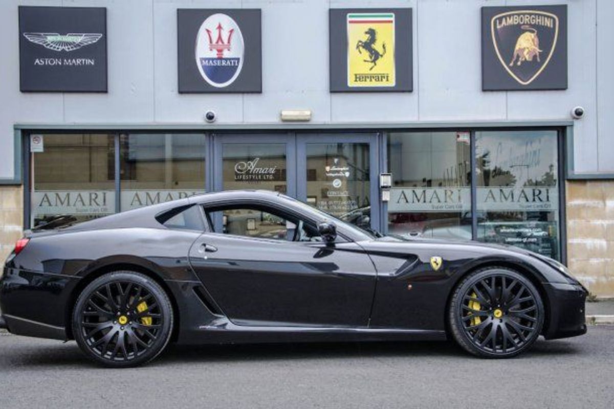 FERRARI 599 GTB F1 In Nero Daytona