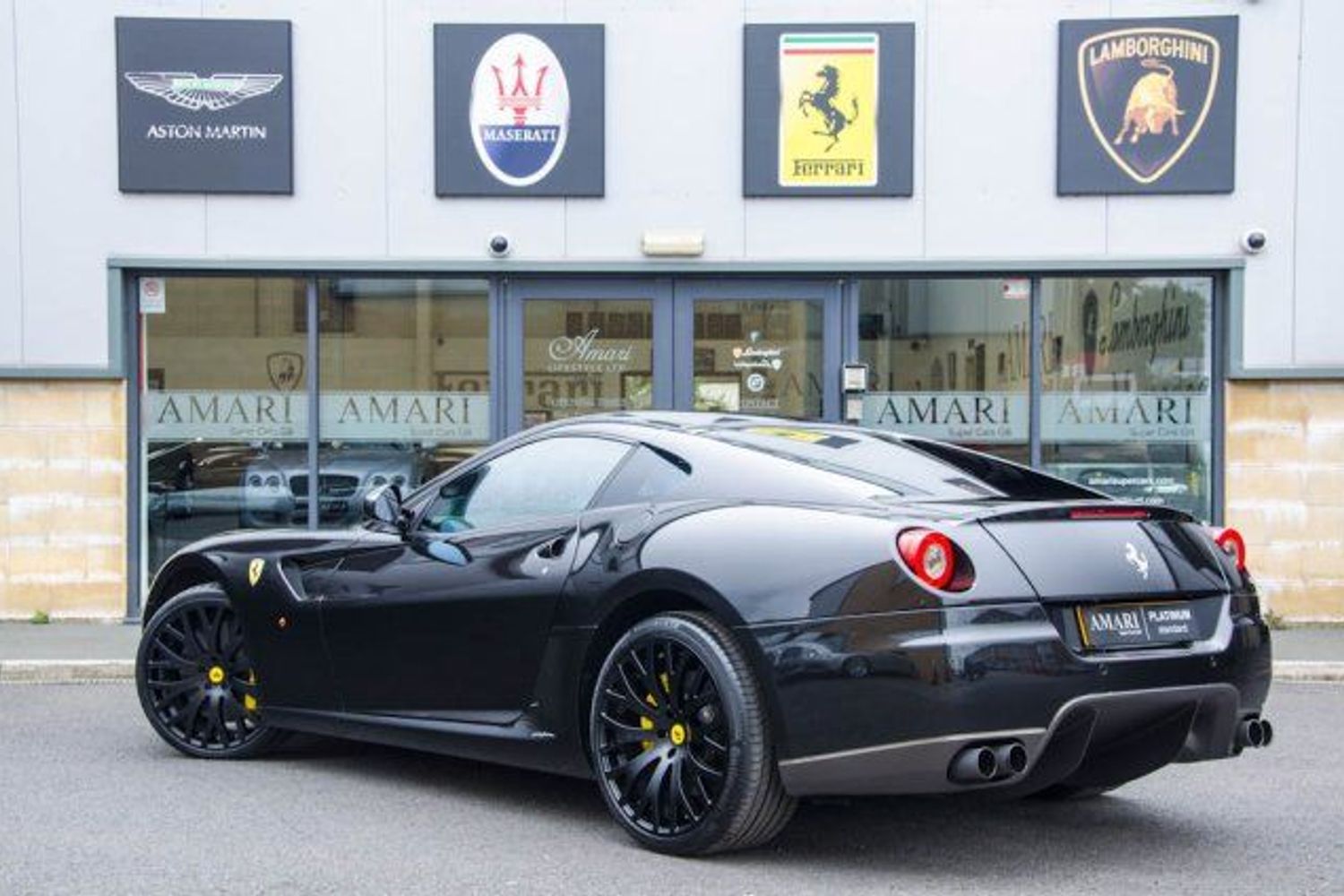 FERRARI 599 GTB F1 In Nero Daytona