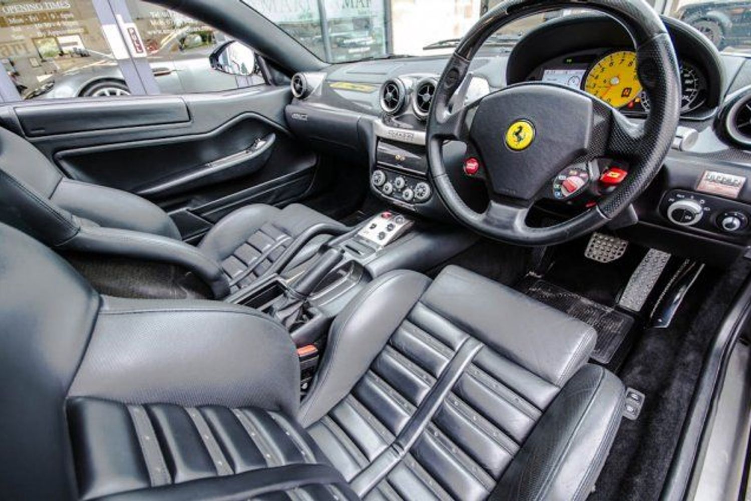 FERRARI 599 GTB F1 In Nero Daytona