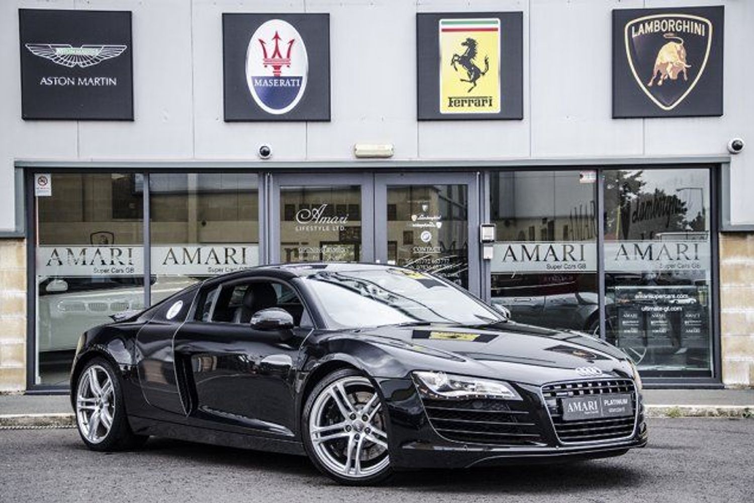 AUDI R8 V8 4.2 FSI 6 Speed Manual