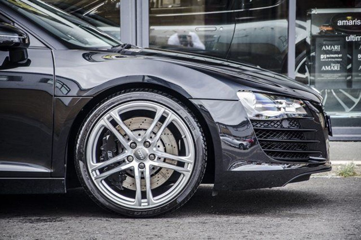 AUDI R8 V8 4.2 FSI 6 Speed Manual