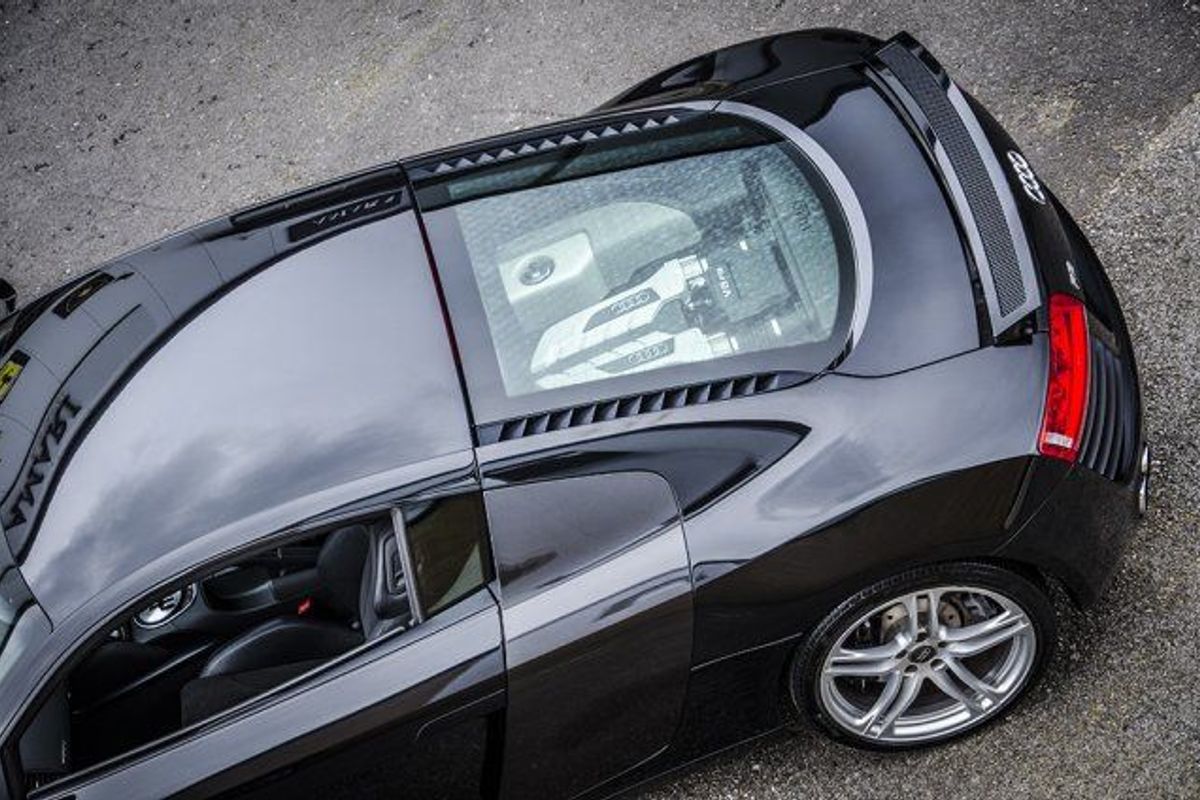AUDI R8 V8 4.2 FSI 6 Speed Manual