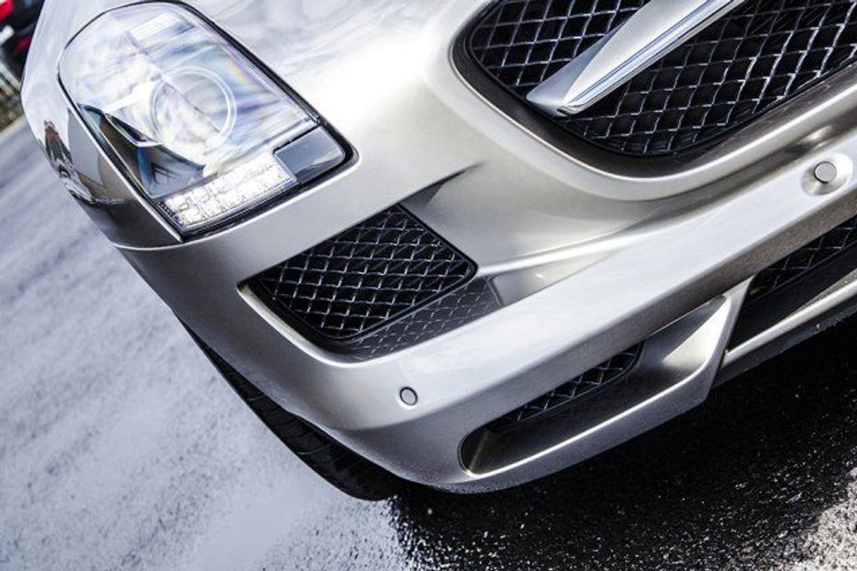 MERCEDES-BENZ SLS AMG Gullwing