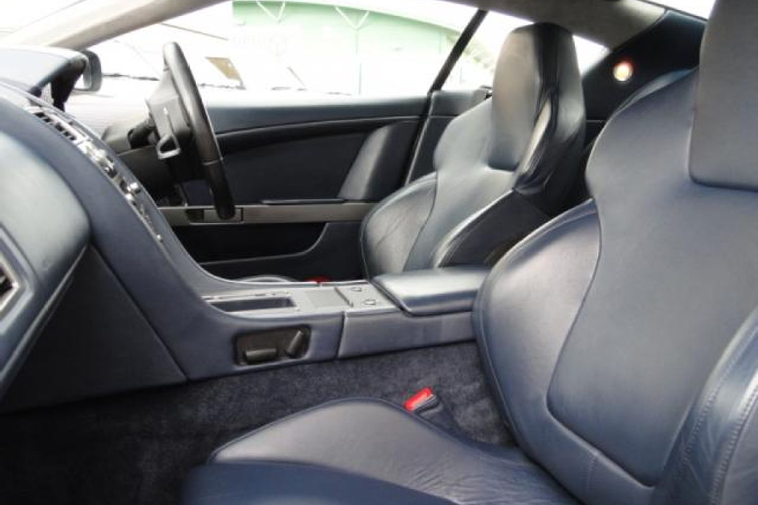 ASTON MARTIN DB9 COUPE V12 Touchtronic Auto