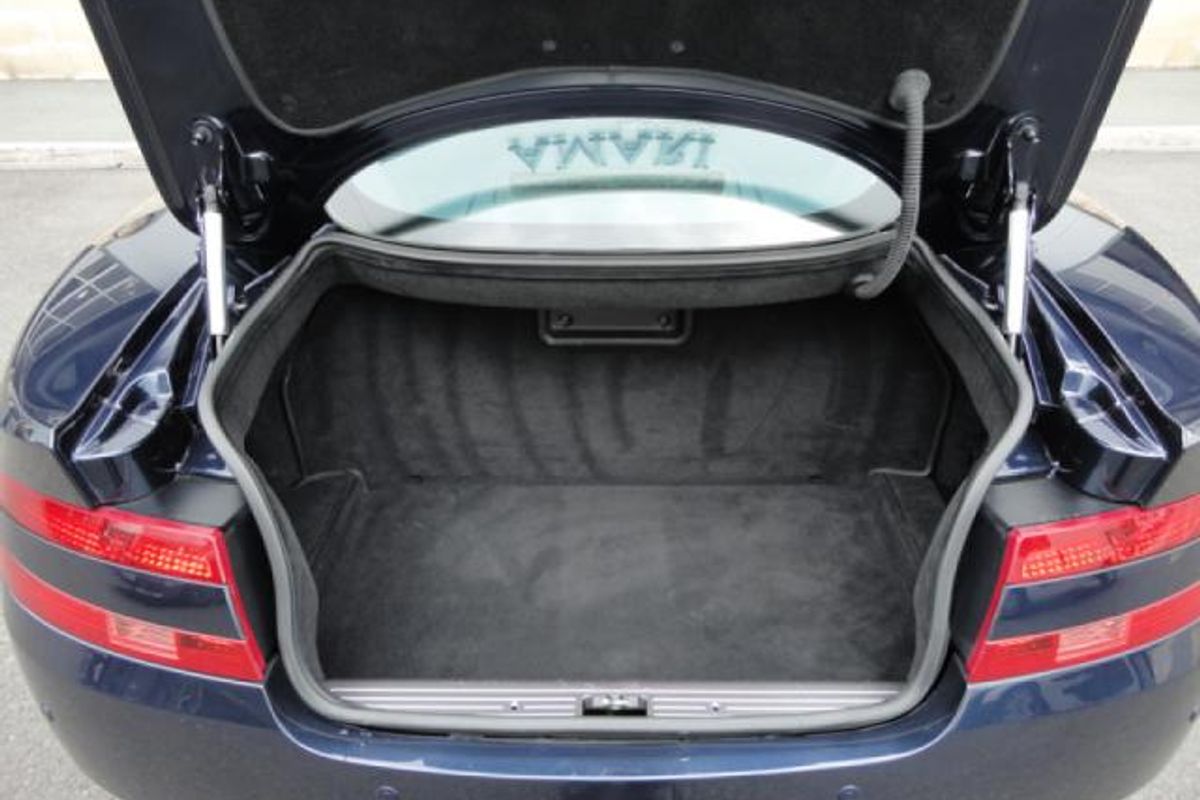 ASTON MARTIN DB9 COUPE V12 Touchtronic Auto