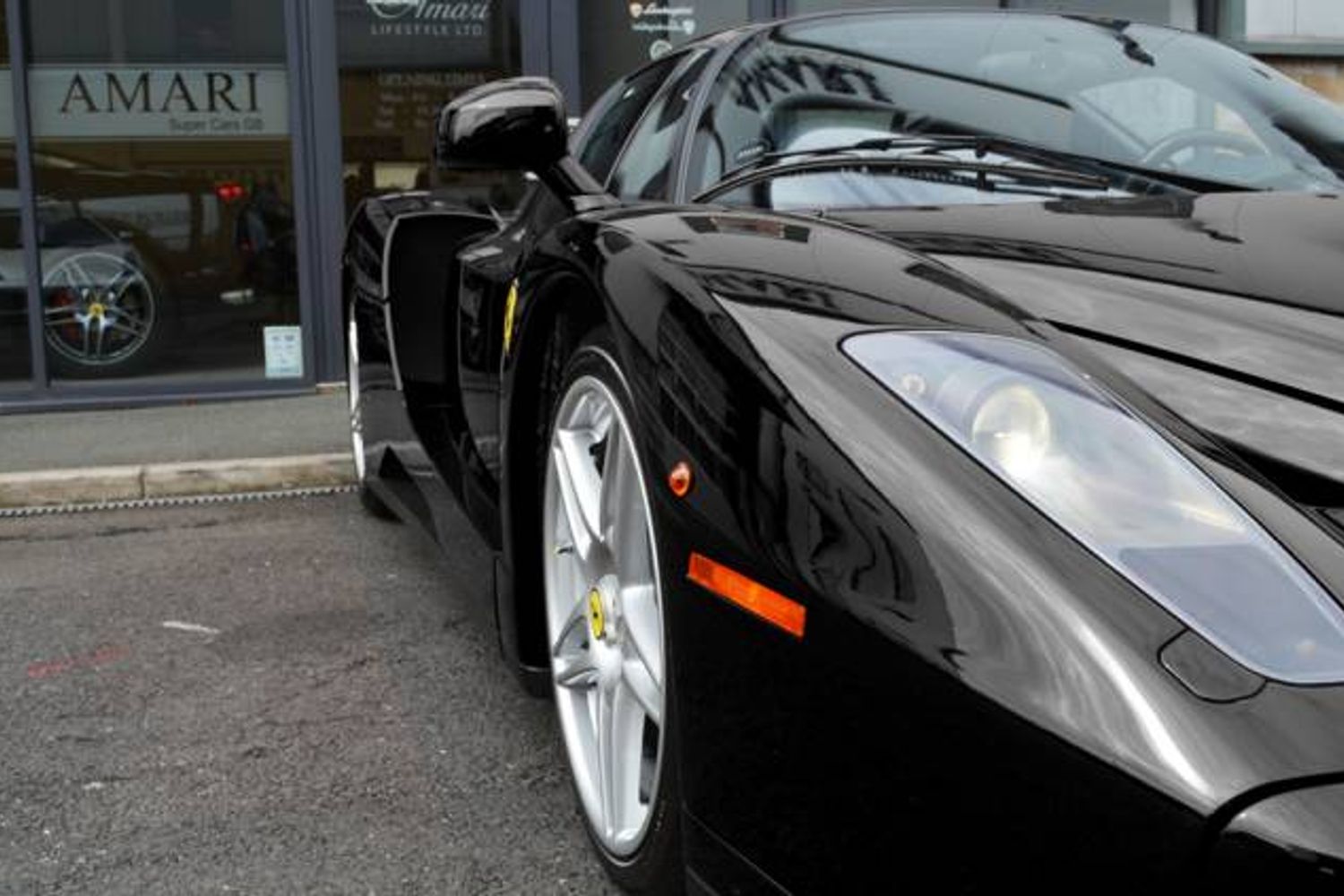 FERRARI Enzo Sheikh Amari's Personal Collection