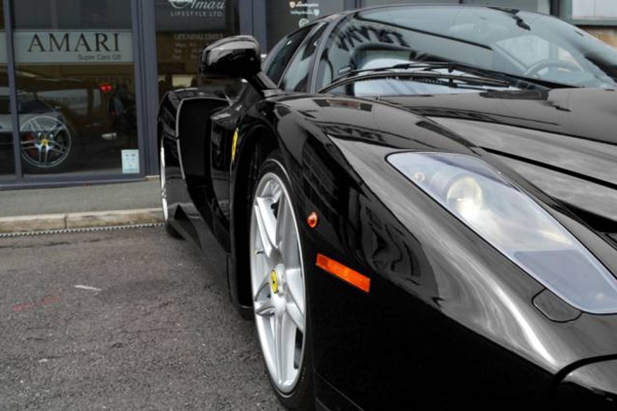 FERRARI Enzo Sheikh Amari's Personal Collection