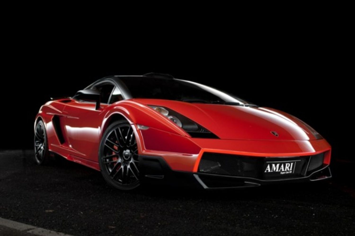 LAMBORGHINI Invidia Wide Arch Conversion