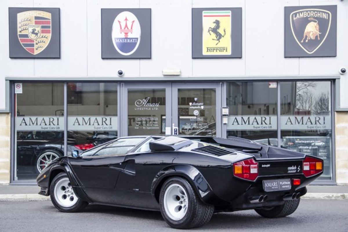 LAMBORGHINI COUNTACH 5000S