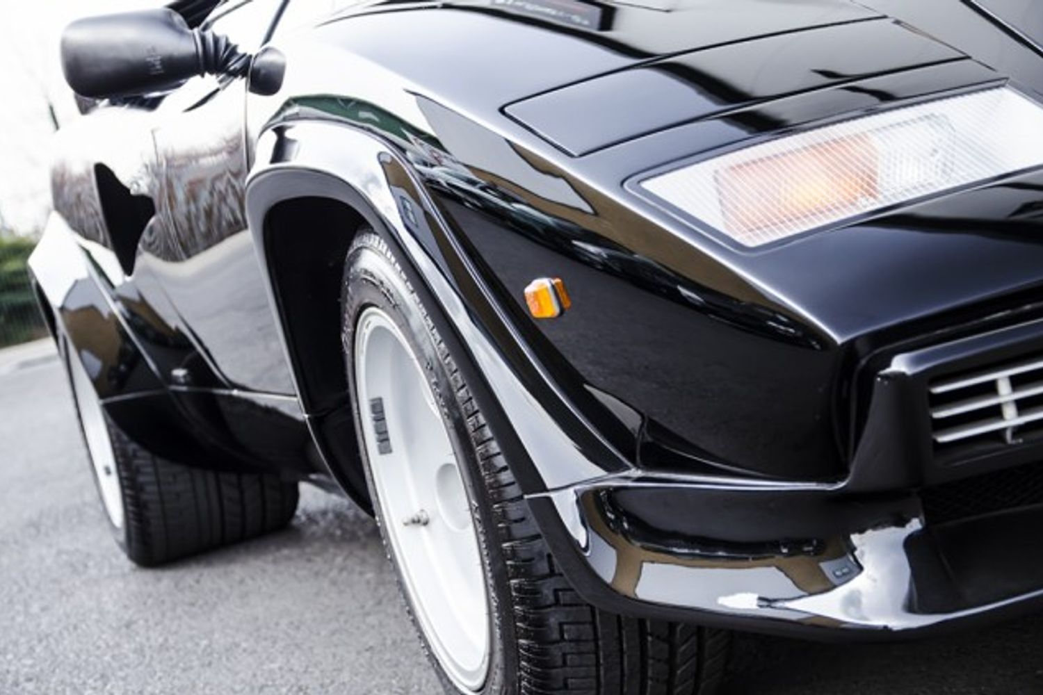LAMBORGHINI COUNTACH 5000S