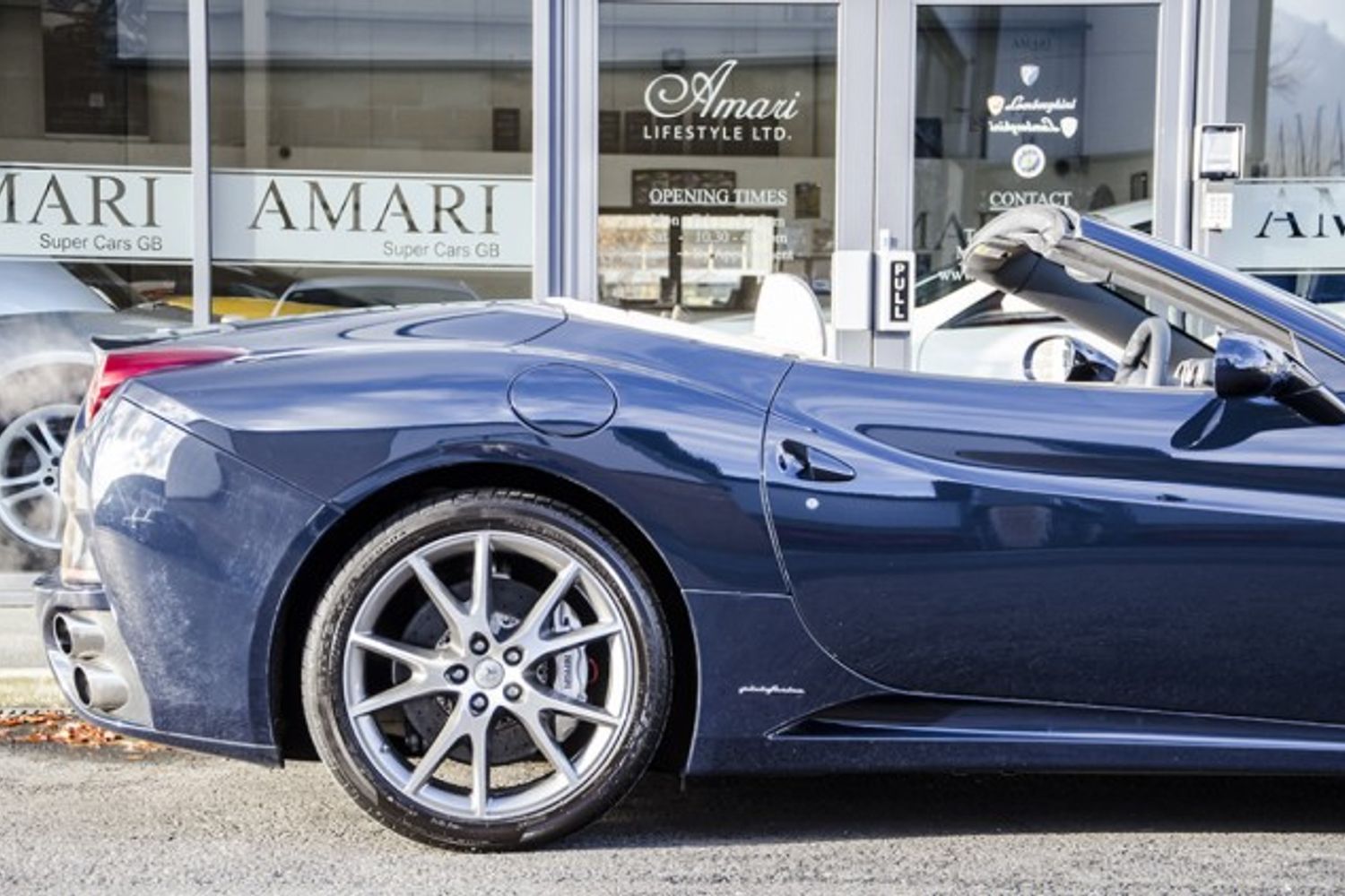 FERRARI California F1