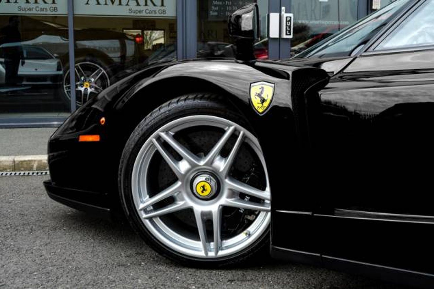 FERRARI Enzo Sheikh Amari's Personal Collection