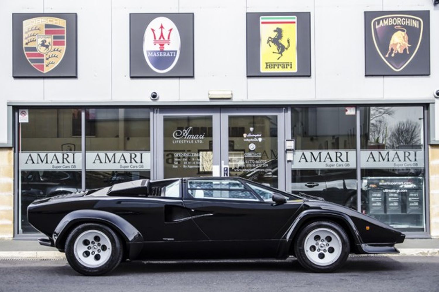 LAMBORGHINI COUNTACH 5000S