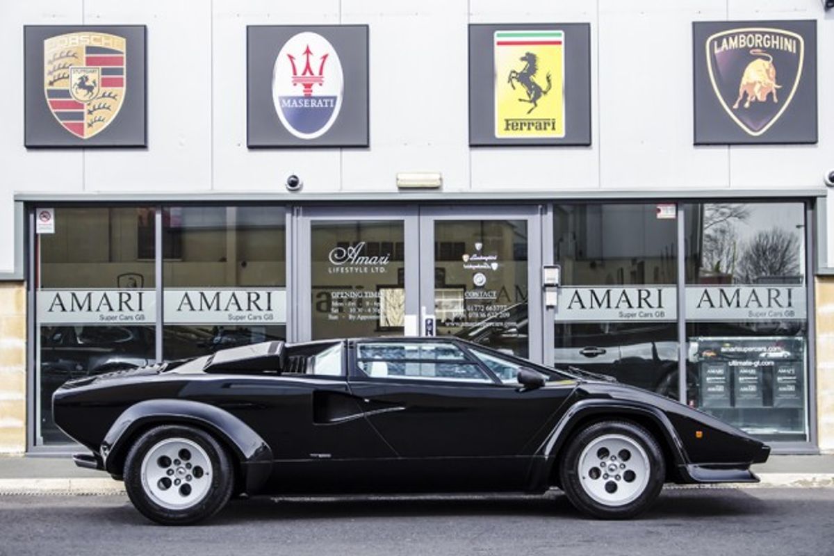 LAMBORGHINI COUNTACH 5000S