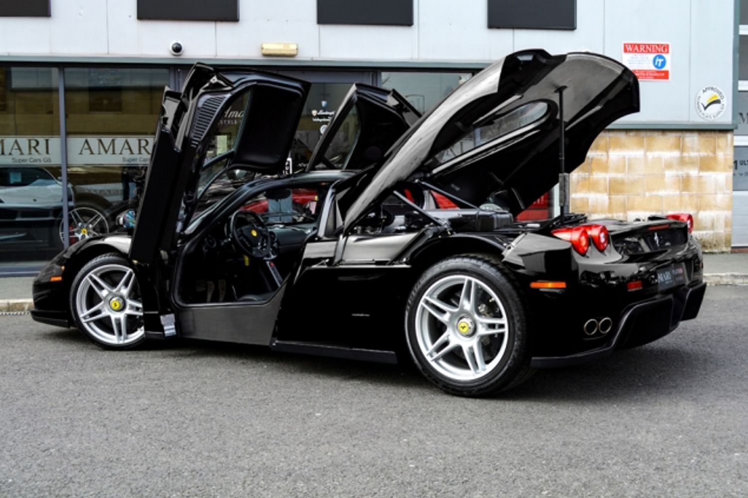 FERRARI Enzo Sheikh Amari's Personal Collection