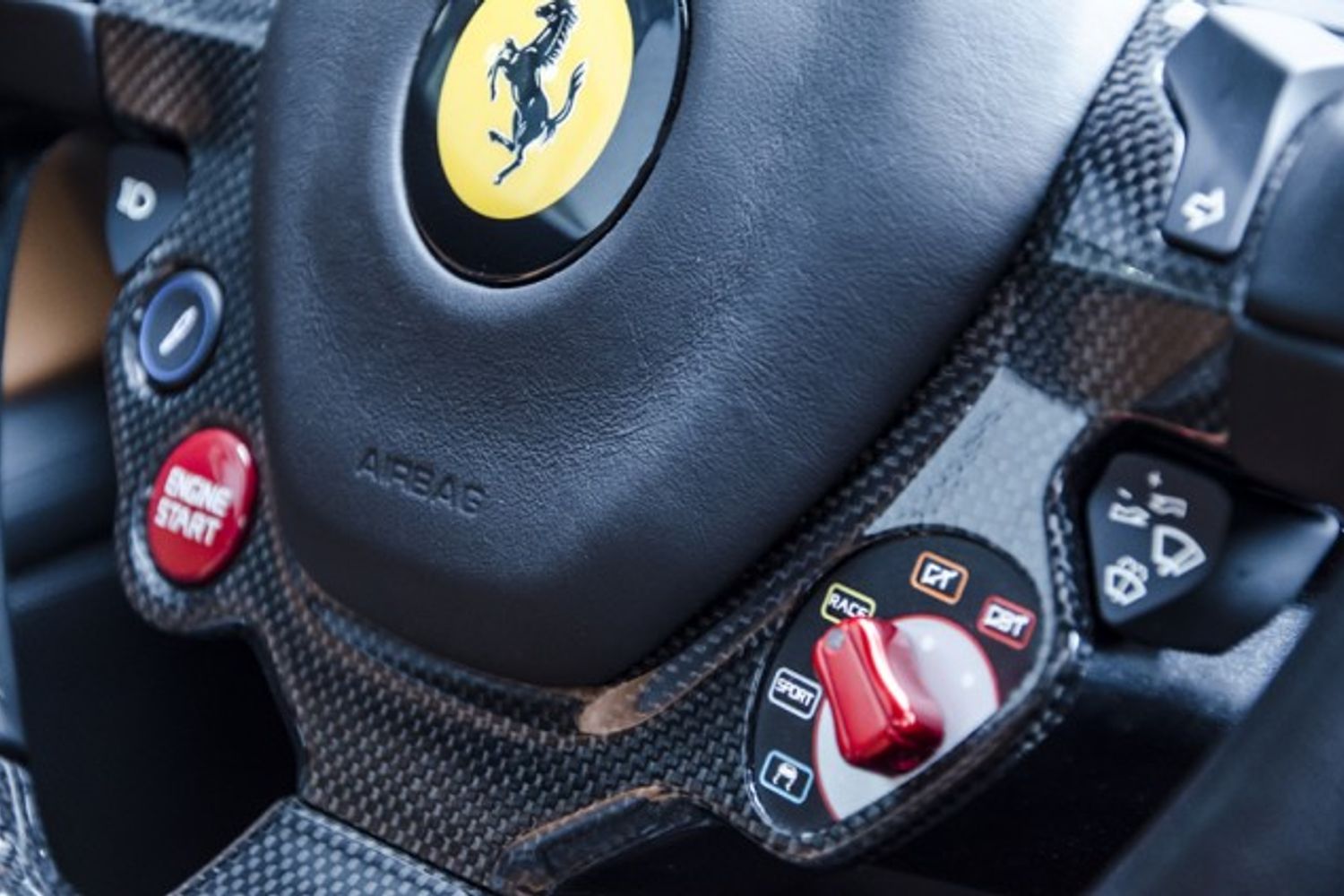 FERRARI 458 Italia LHD