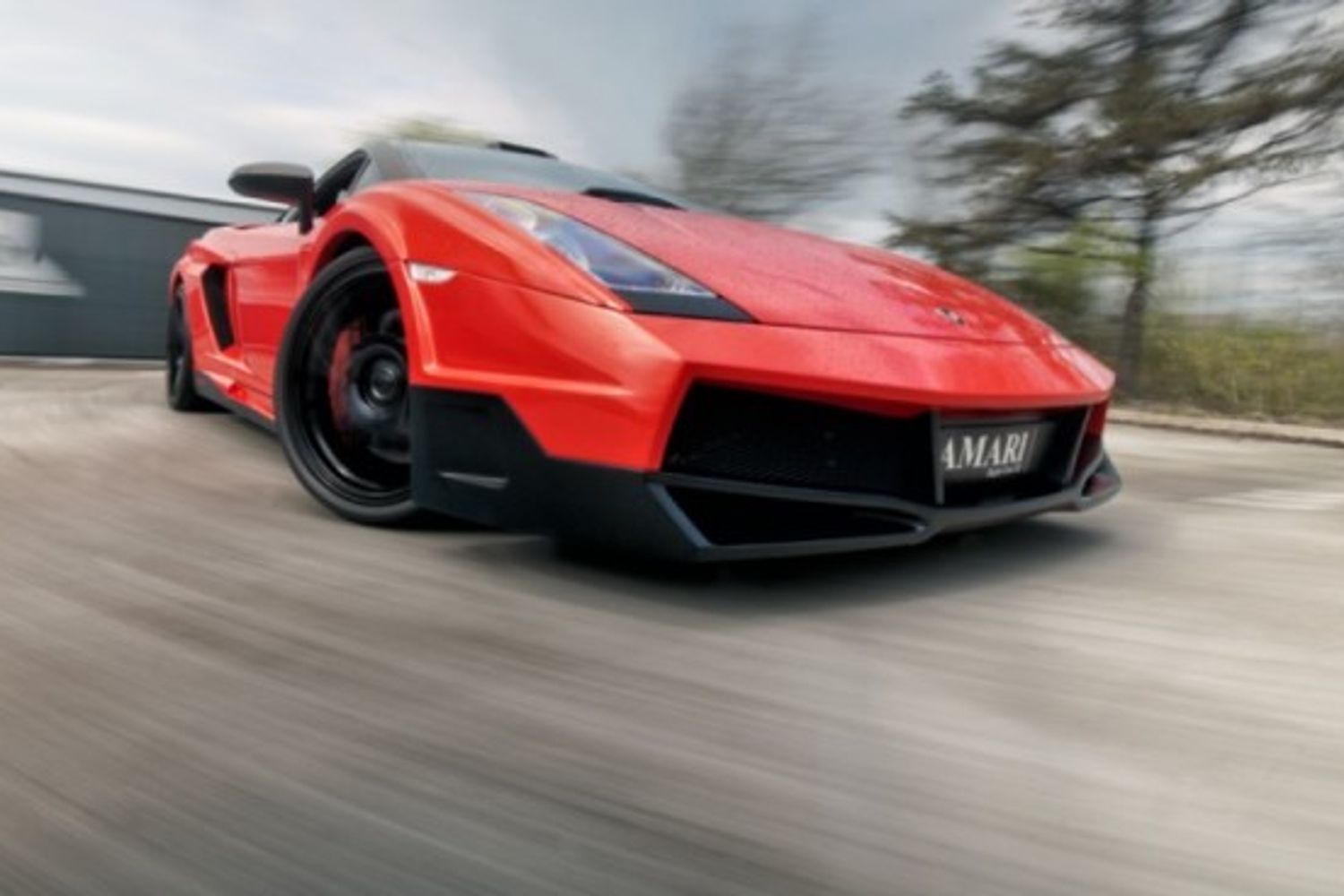 LAMBORGHINI Invidia Wide Arch Conversion