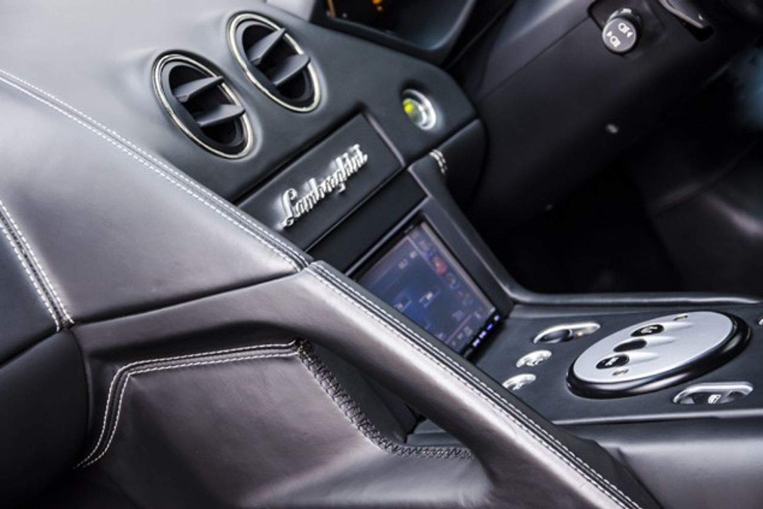 LAMBORGHINI MURCIELAGO LP640 E-Gear