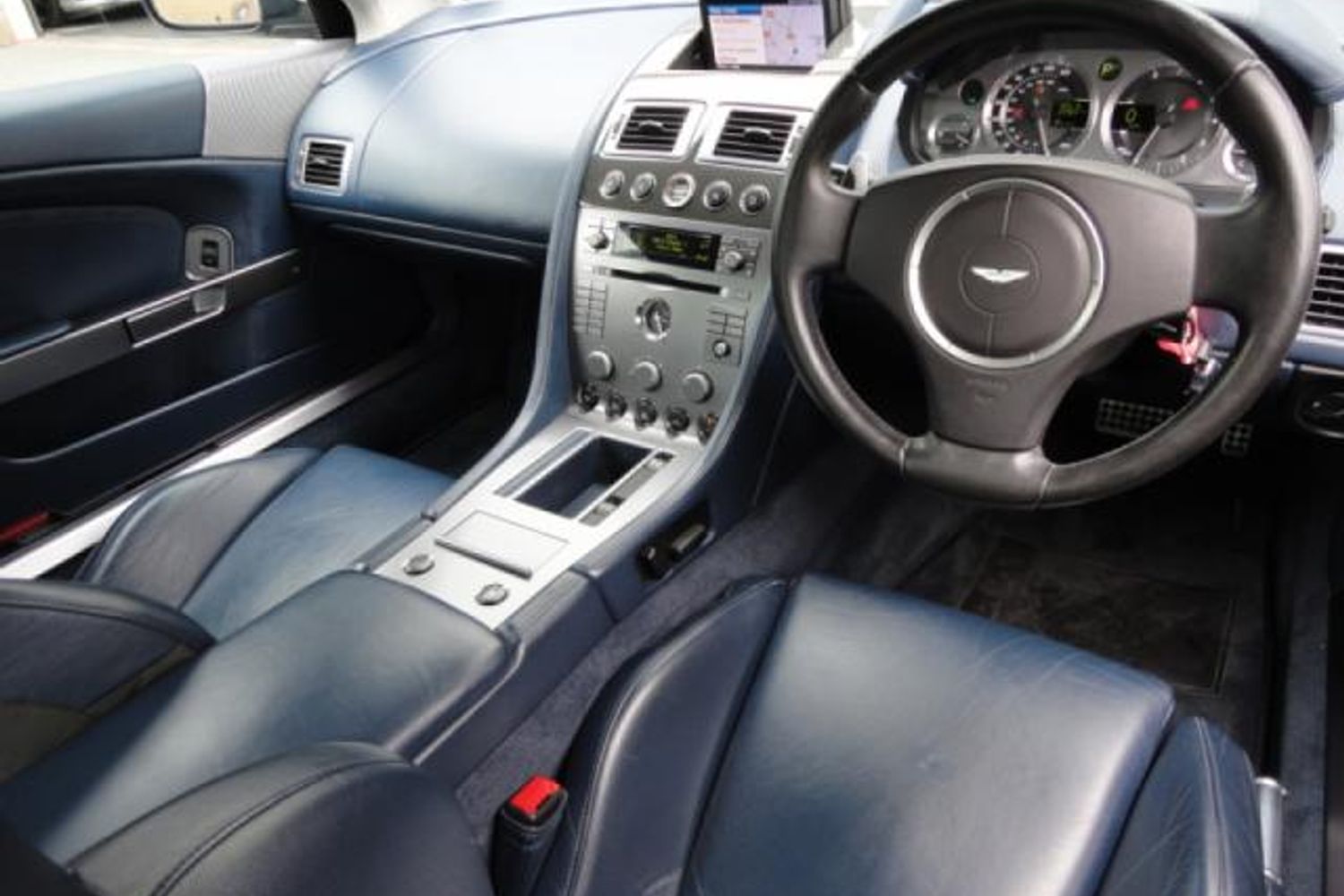 ASTON MARTIN DB9 COUPE V12 Touchtronic Auto