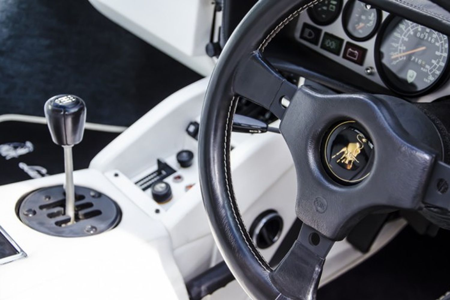 LAMBORGHINI COUNTACH 5000S