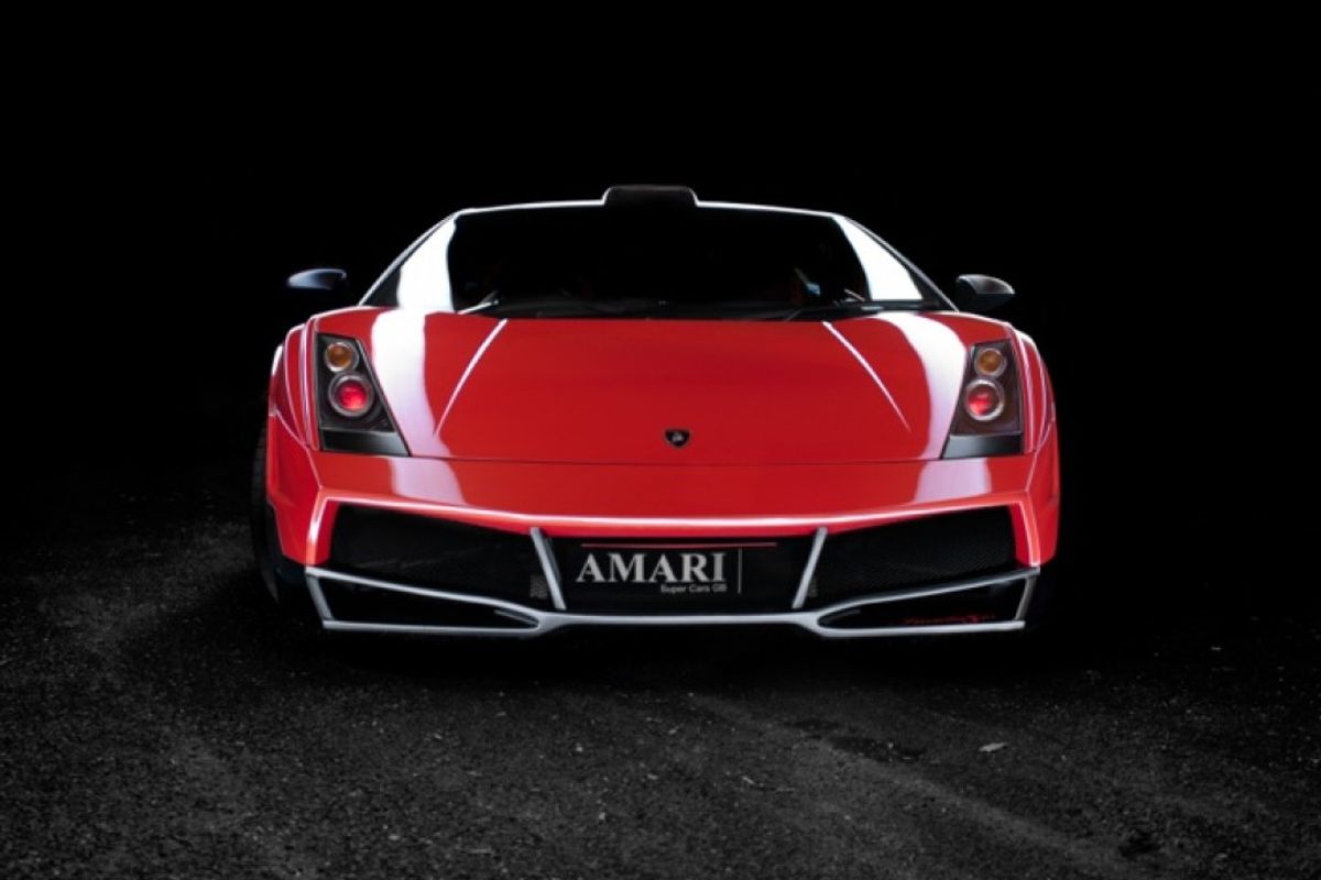LAMBORGHINI Invidia Wide Arch Conversion