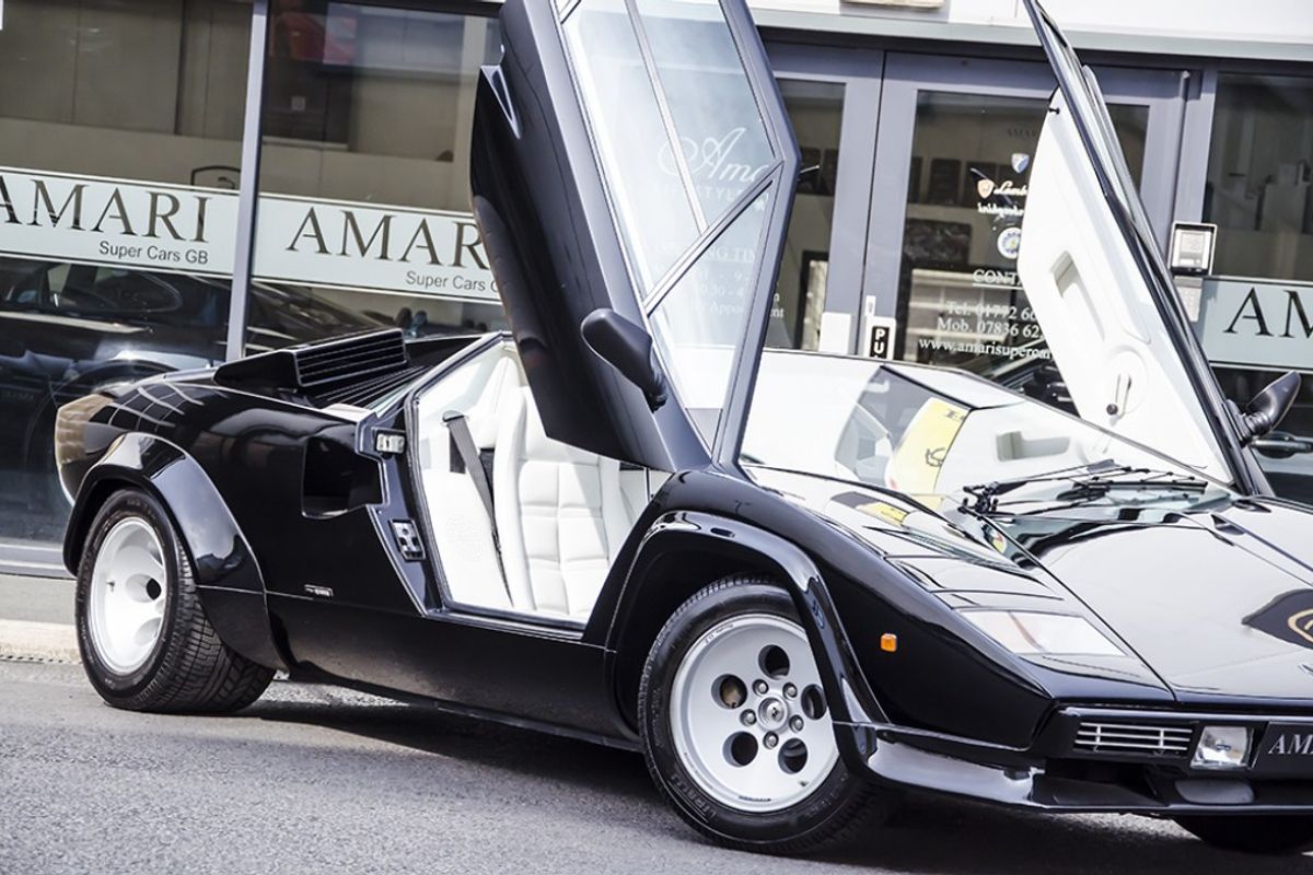 LAMBORGHINI COUNTACH 5000S