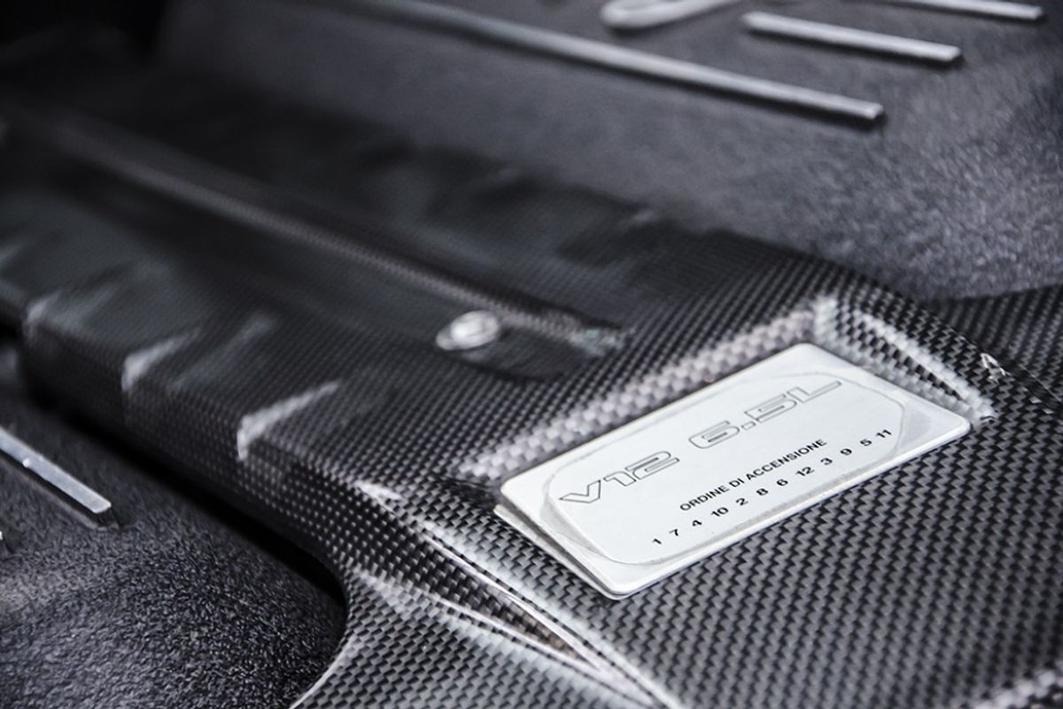 LAMBORGHINI MURCIELAGO LP640 E-Gear